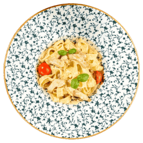 Паста Альфредо с куриным филе и грибами